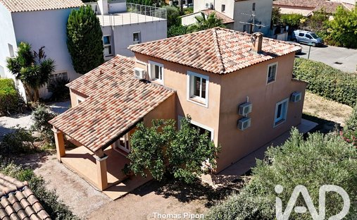 Casa a La Garde, Provenza-Alpi-Costa Azzurra, Francia 1