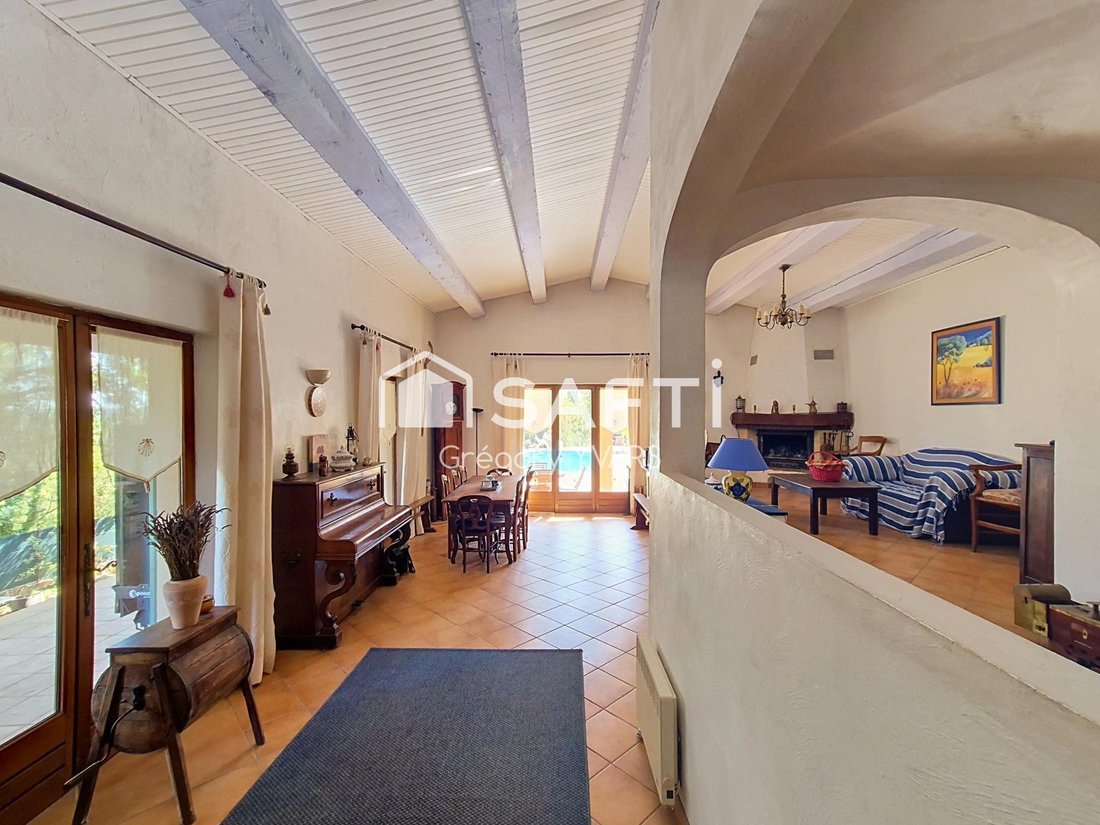 Casa a Le Cannet-des-Maures, Provenza-Alpi-Costa Azzurra, Francia 3 - 18878587