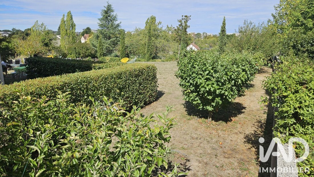 Casa a Est, Mainvilliers, Francia 4 - 16938704