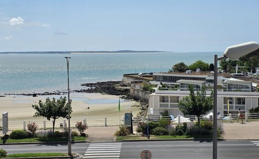 Apartment in Le Chay-Les Gardes, Royan, France 1