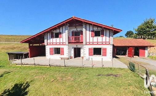 House in Louhossoa, Nouvelle-Aquitaine, France 1
