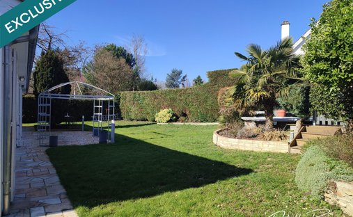 Casa en Santeny, Isla de Francia, Francia 1