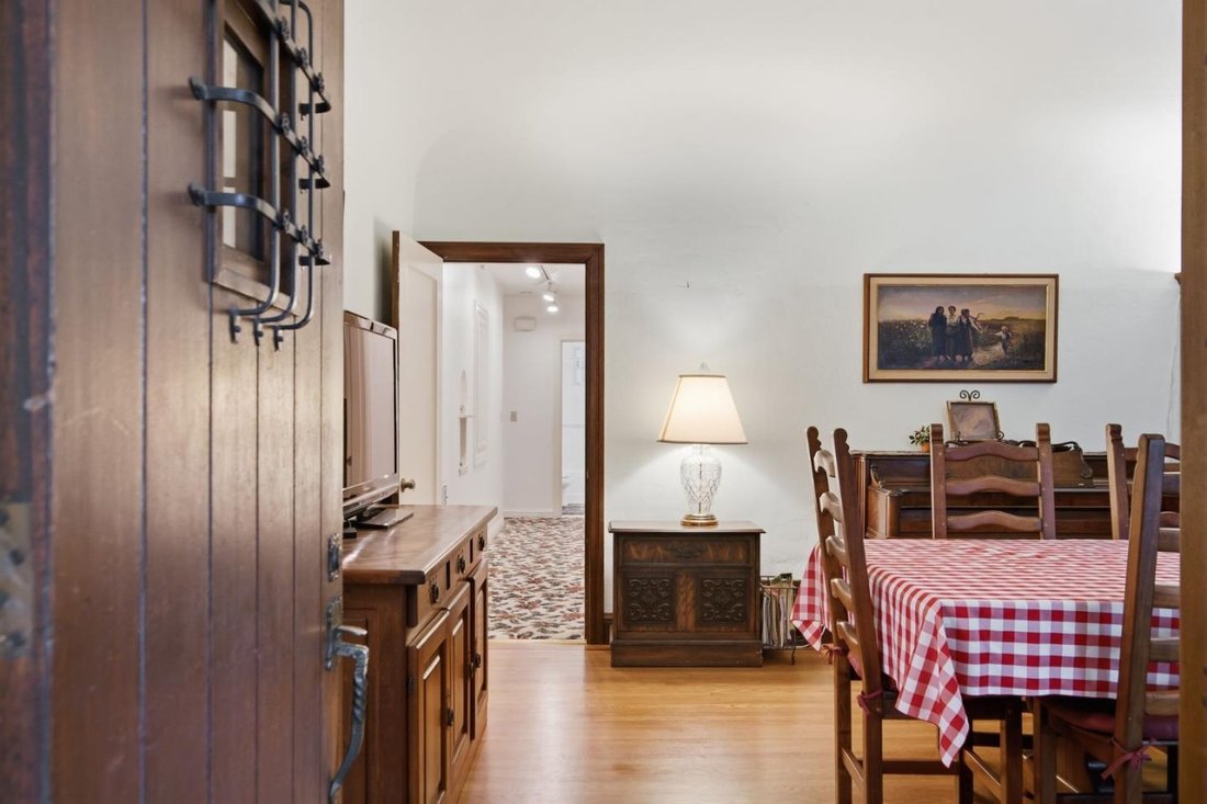House in San Carlos, California, United States 4 - 18877834