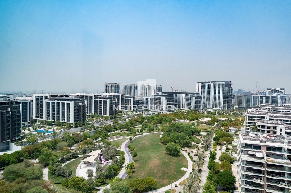 Apartamento en Hadaeq Sheikh Mohammed Bin Rashid, Dubái, Emiratos Árabes Unidos 1 - 18877903