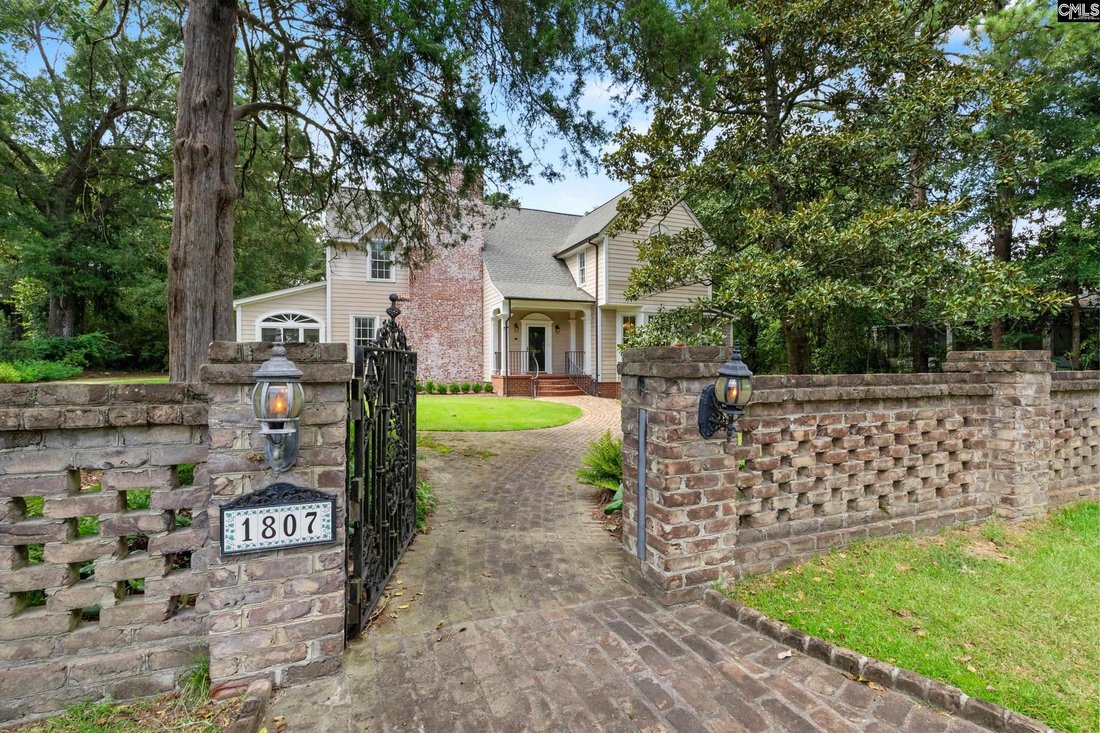 Camden, South Carolina, United States 1 - 18877652
