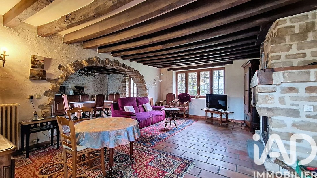 House in Guigneville-sur-Essonne, Ile-de-France, France 3 - 16982345