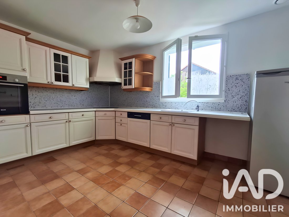 House in Chateaufort, Ile-de-France, France 5 - 18880006