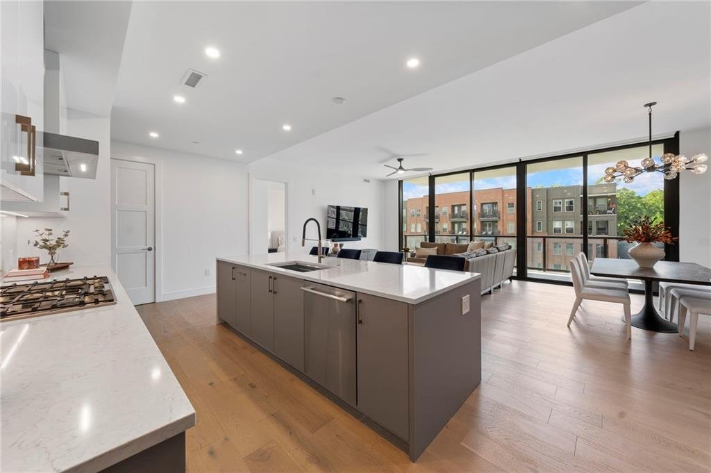 Condo in Atlanta, Georgia, United States 4 - 18877912
