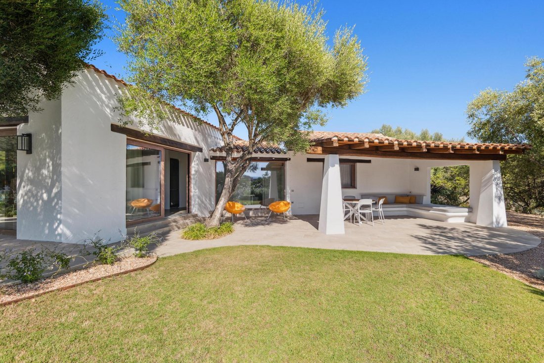Villa in Porto Rotondo, Olbia, Sardinia 4 - 18877789