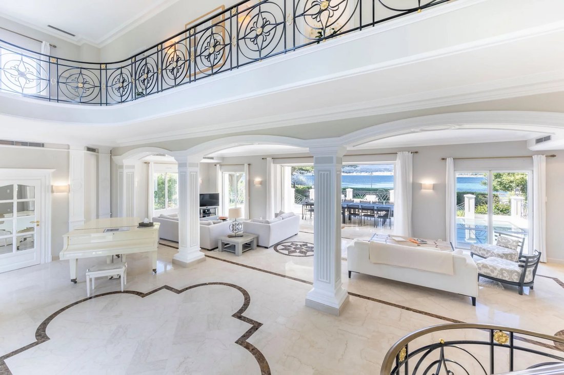 Haus in Antibes, Provence-Alpes-Côte d'Azur, Frankreich 5 - 14240439