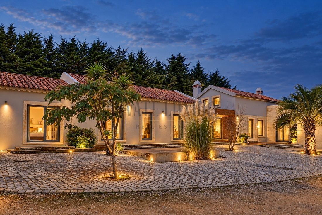 House in Santa Maria, Sao Pedro e Sobral da Lagoa, Leiria District, Portugal 2 - 14873361