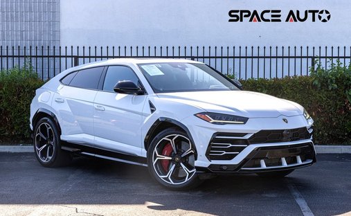 2019 Lamborghini Urus Sport Utility 4D in Azusa, CA, United States 1