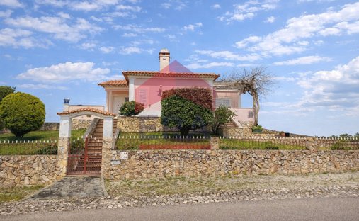 House in Vau, Leiria District, Portugal 1