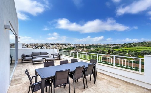 Penthouse in Swieqi, Malta 1