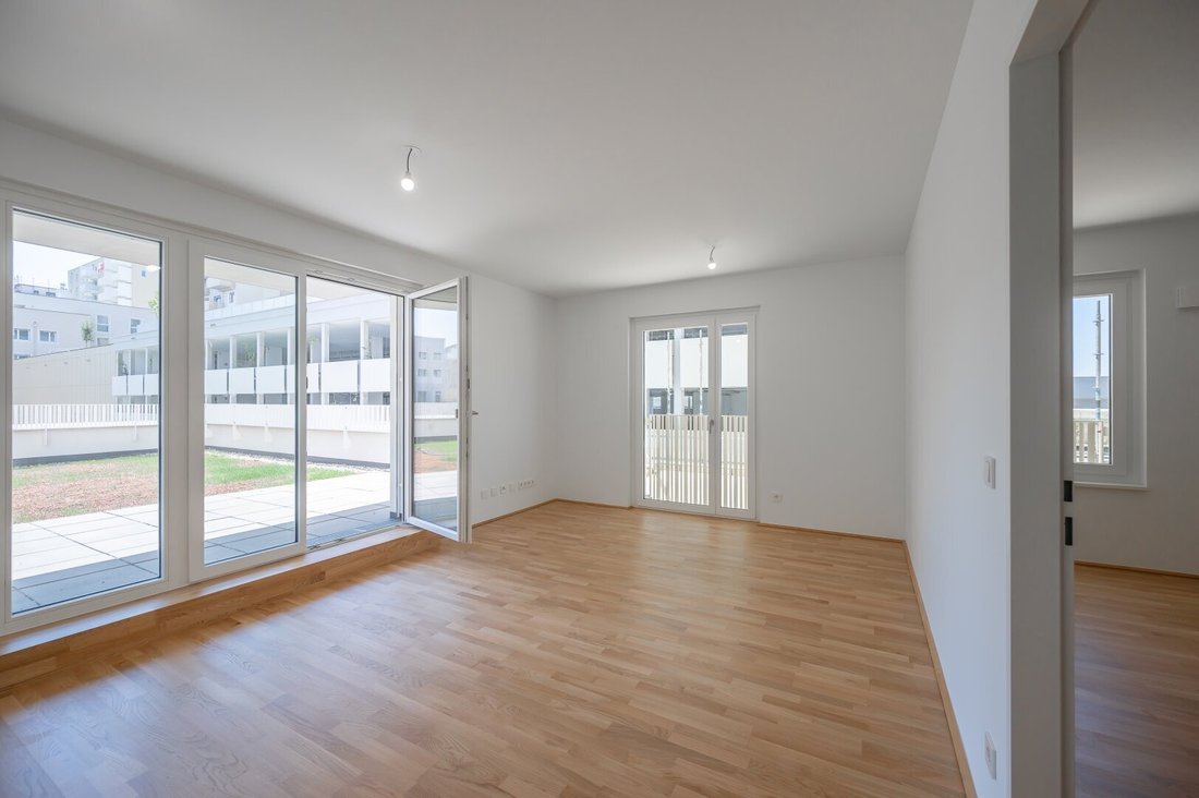Apartment in Maria Enzersdorf, Lower Austria, Austria 2 - 18878027