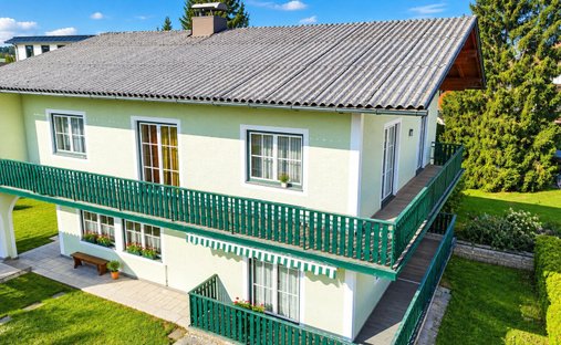 Haus in Seekirchen am Wallersee, Salzburg, Österreich 1