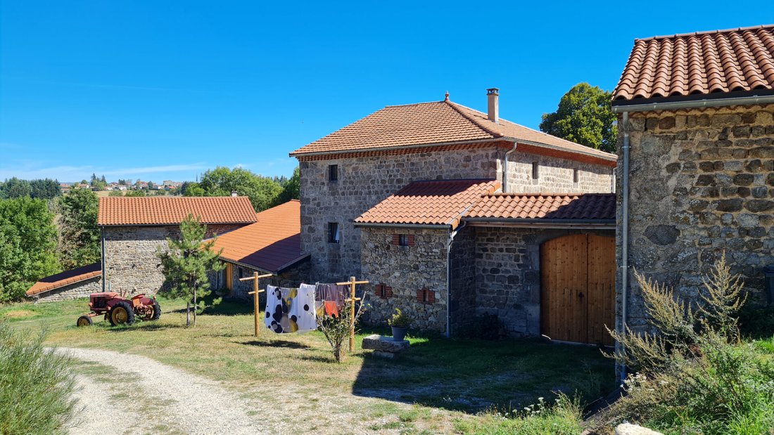 Villa in Saint-Didier-en-Velay, Auvergne-Rhône-Alpes, France 2 - 18878204