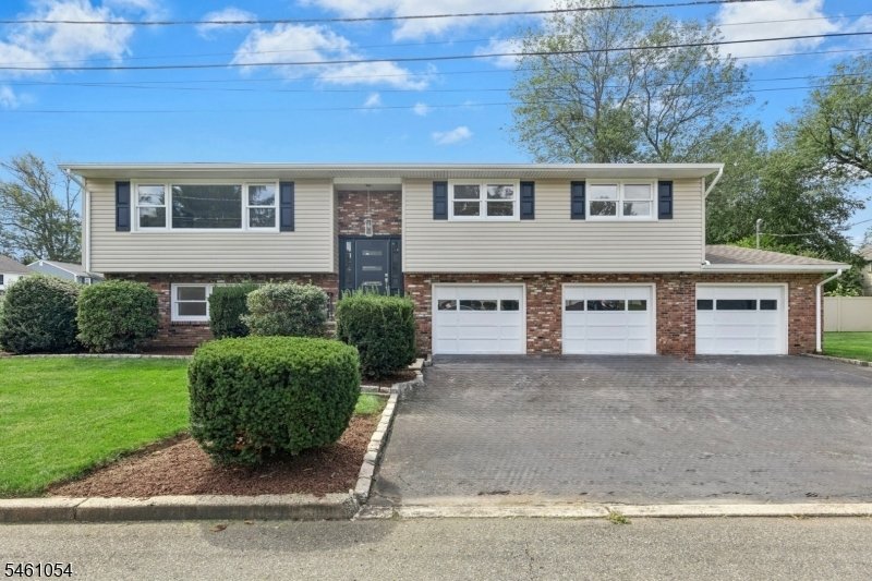 House in Cranford, New Jersey, United States 2 - 18878170