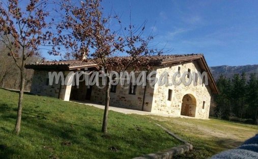 Stadthaus in Aramayona, Autonome Gemeinschaft Baskenland, Spanien 1