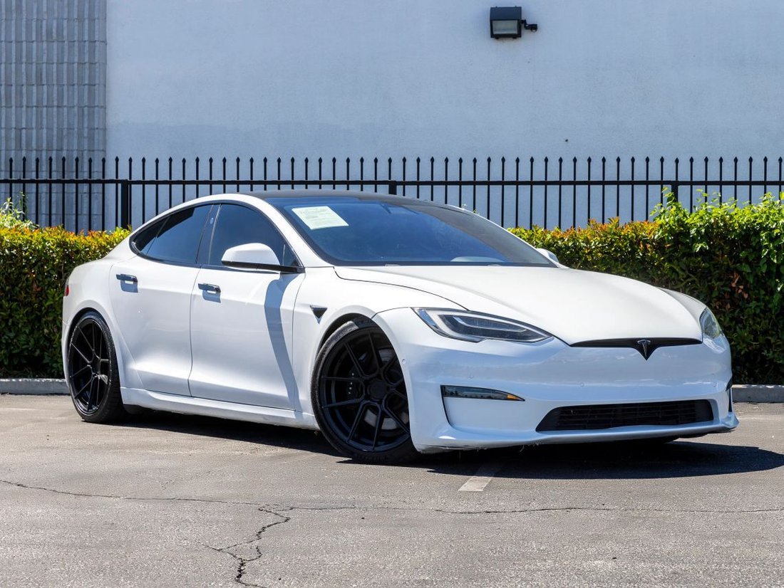 Sedan in Azusa, CA, United States 2 - 18731327