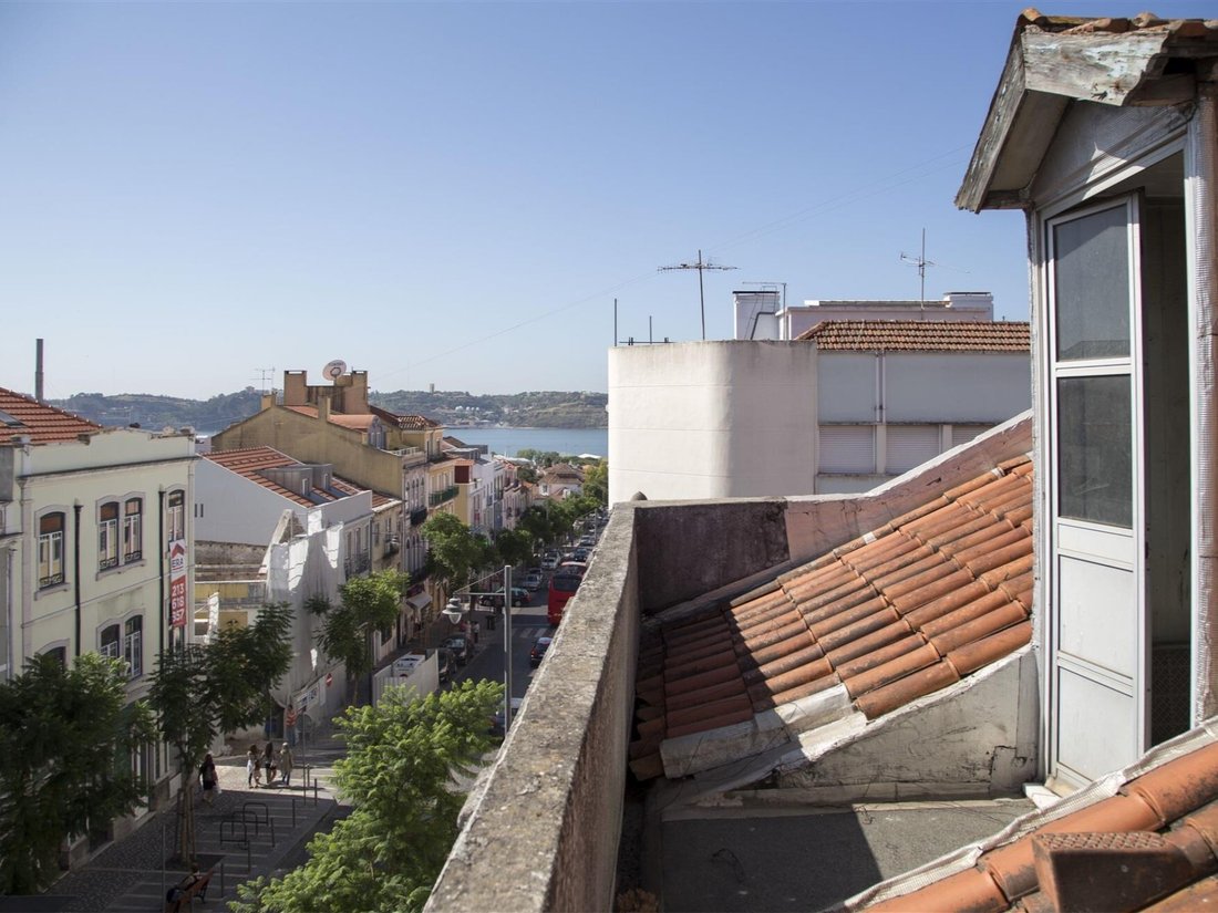 Apartment in Alcantara, Lisbon, Portugal 1 - 14276568