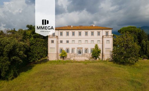 Villa in San Macario In Piano, Lucca, Tuscany 1