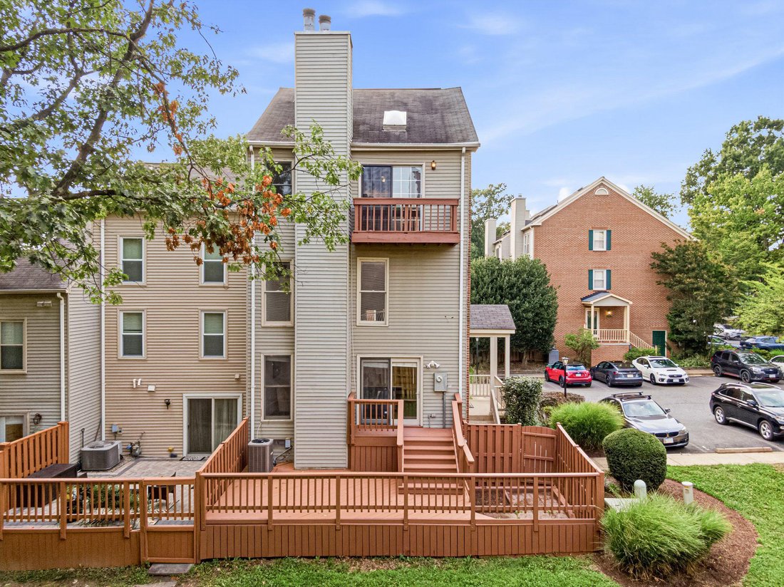Stadthaus in West Falls Church, Virginia, Vereinigte Staaten 3 - 18878285