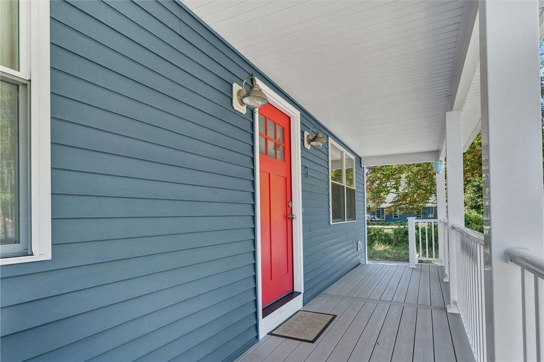 Condo in Bristol, Rhode Island, United States 4 - 18889926