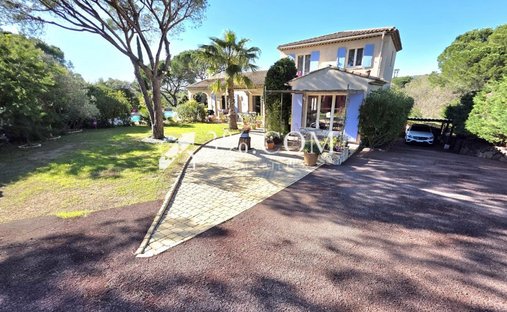 Villa en Fréjus, Provenza-Alpes-Costa Azul, Francia 1