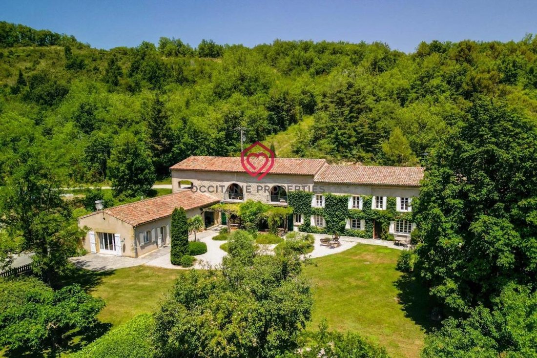 Casa en Mirepoix, Occitania, Francia 1 - 18884403