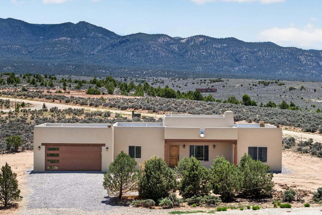Maison à Taos, Nouveau-Mexique, États-Unis 1 - 18888275