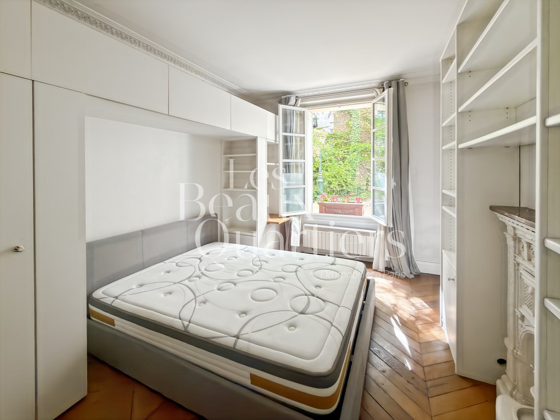 Apartment in Invalides, Paris 7e Arrondissement, Paris 3 - 18883250