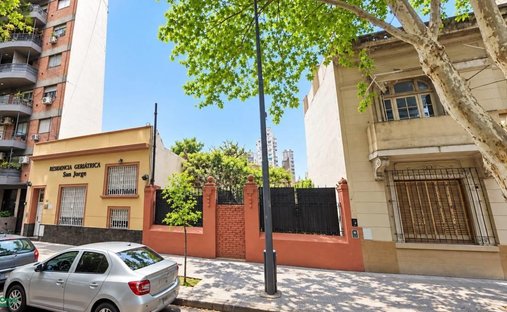 Land in Buenos Aires, Buenos Aires, Argentina 1