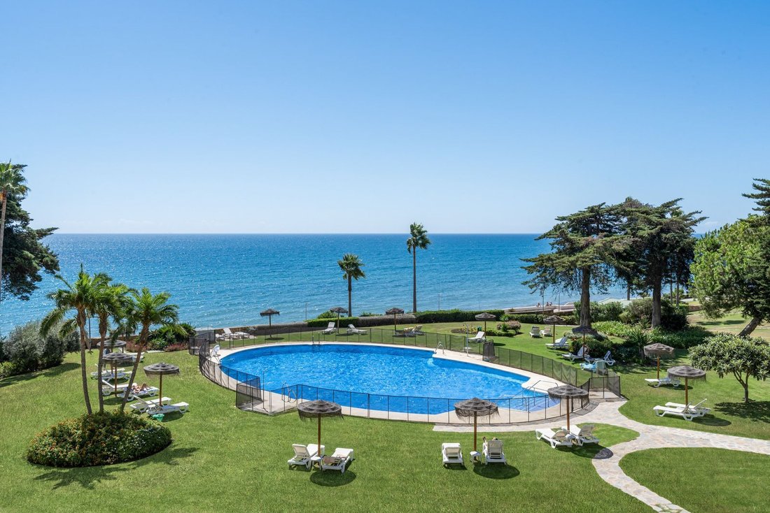 Apartment in Estepona, Andalusia, Spain 4 - 18888698