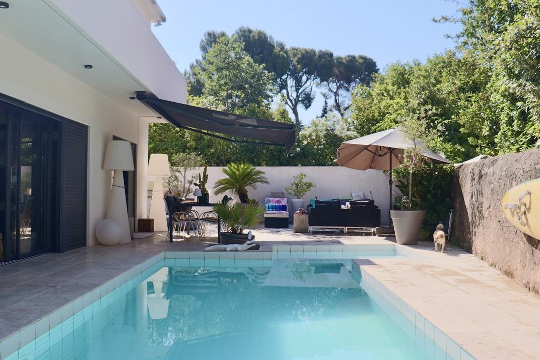 Villa a Le Redon, Marsiglia, Provenza-Alpi-Costa Azzurra 1 - 18882044