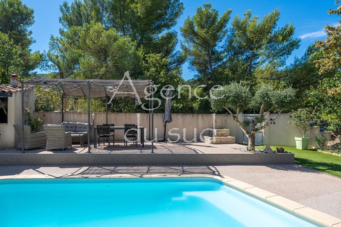 Maison à Saint-Savournin, Provence-Alpes-Côte d'Azur, France 4 - 18891240
