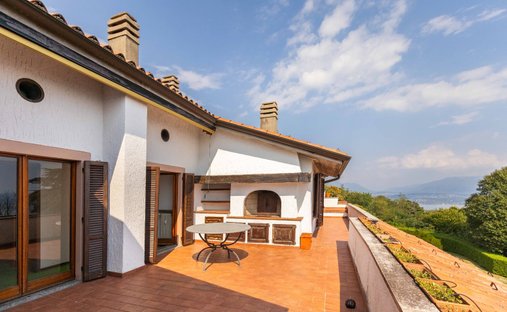 Penthouse in Capriglio, Piemont, Italien 1