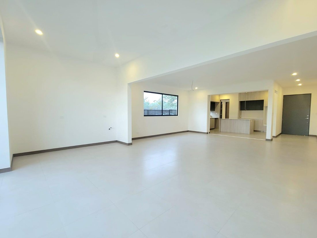 Condo in Santa Ana, San José Province, Costa Rica 4 - 18880096