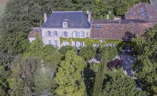House in Le Fief-La Garenne, Royan, France 1