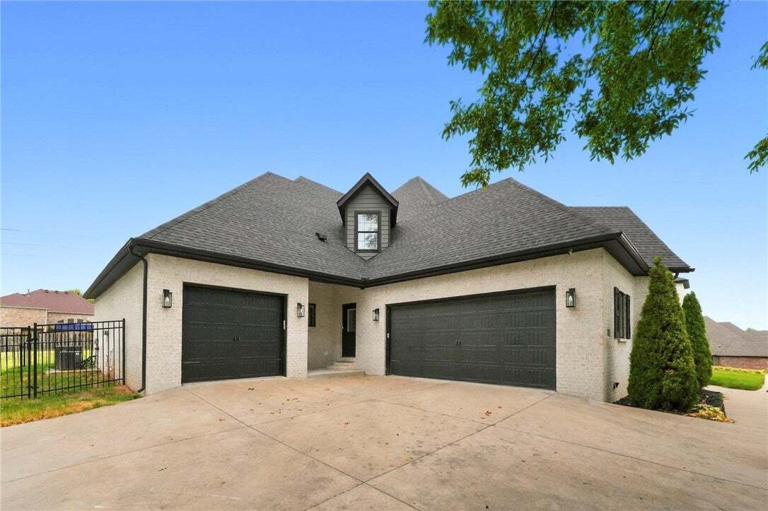 House in Springdale, Arkansas, United States 4 - 18888805