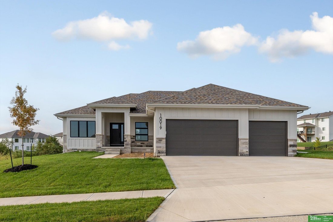Maison à Papillion, Nebraska, États-Unis 1 - 18201520
