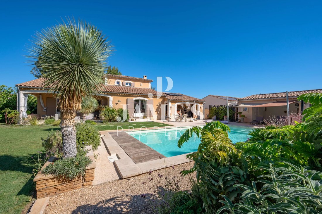 Haus in Paradou, Provence-Alpes-Côte d'Azur, Frankreich 4 - 18890634