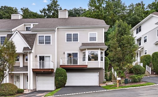Pomona, New York, United States 1
