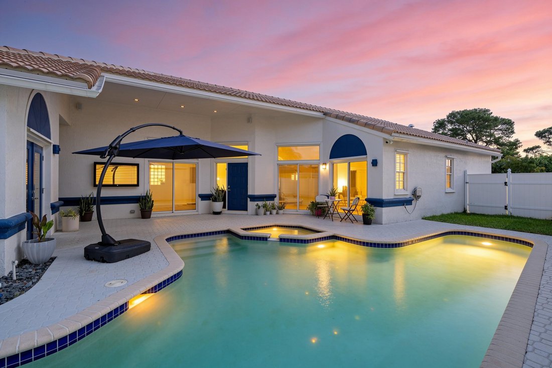 House in Boca Raton, Florida, United States 3 - 18889615