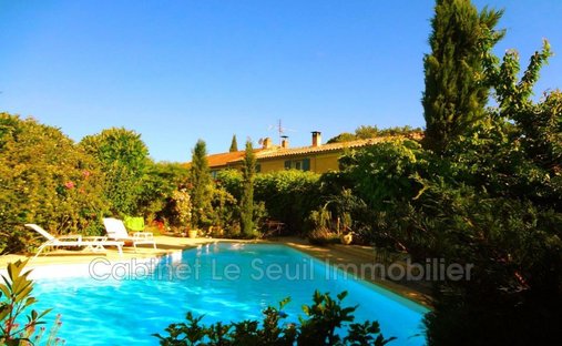 House in Gargas, Provence-Alpes-Côte d'Azur, France 1