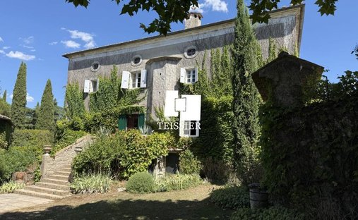 Maison à Les Vans, Auvergne-Rhône-Alpes, France 1