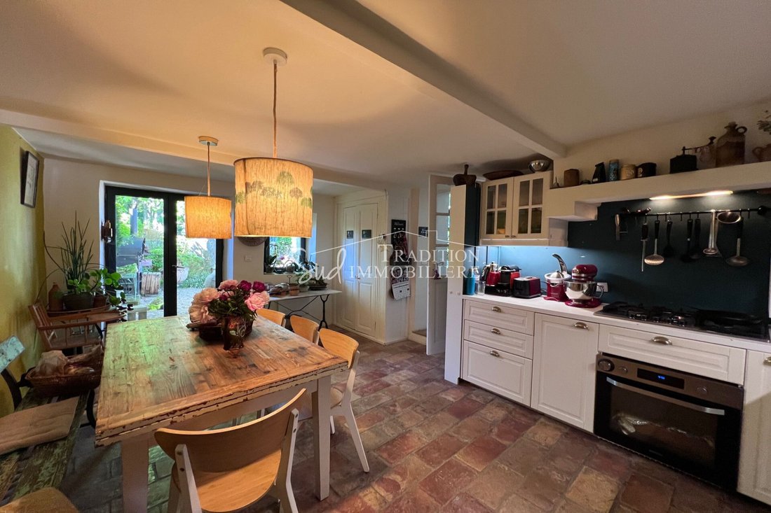 Villa en Saint-Remy-de-Provence, Provenza-Alpes-Costa Azul, Francia 4 - 18880053