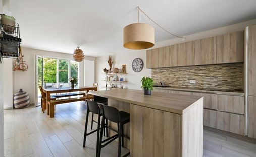 House in Marcy-l'Etoile, Auvergne-Rhône-Alpes, France 1