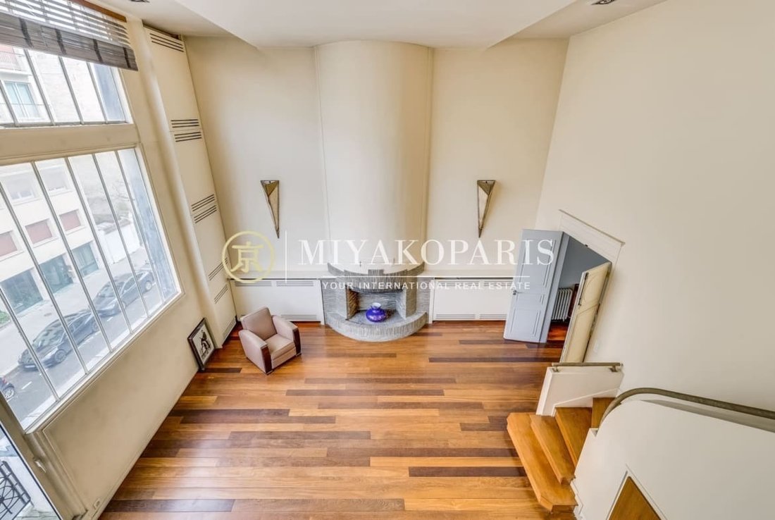 Townhouse in La Fourche-Guy Môquet, Paris 17e Arrondissement, Paris 4 - 17305063