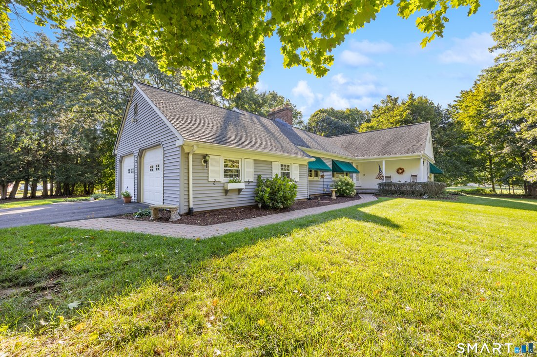 House in Cheshire, Connecticut, United States 1 - 18890797